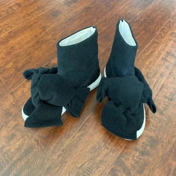 Joshua Sanders Felt Bow ankle boots Size 8.5 (EU39) - Picture 9 of 16